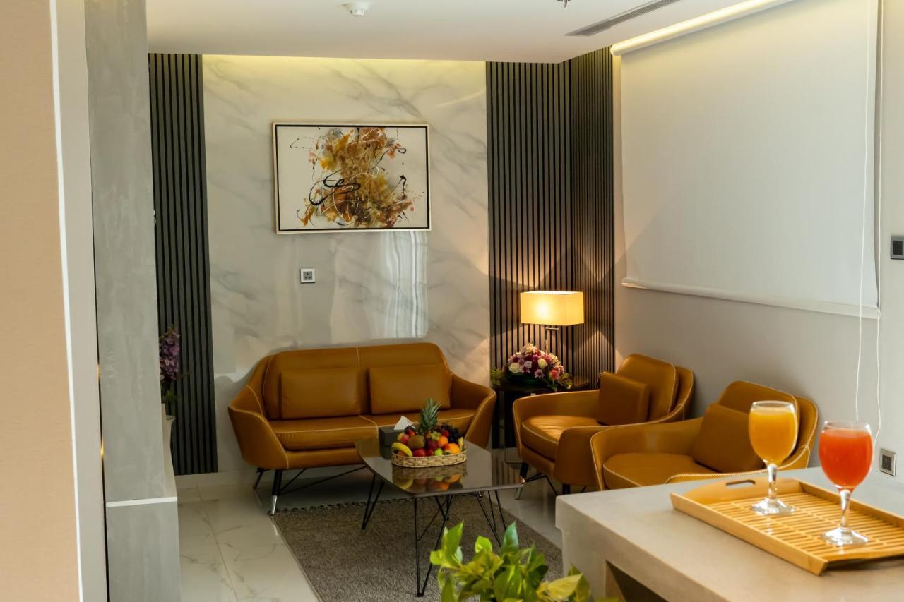 Elite Served Apartments Джеда Екстериор снимка