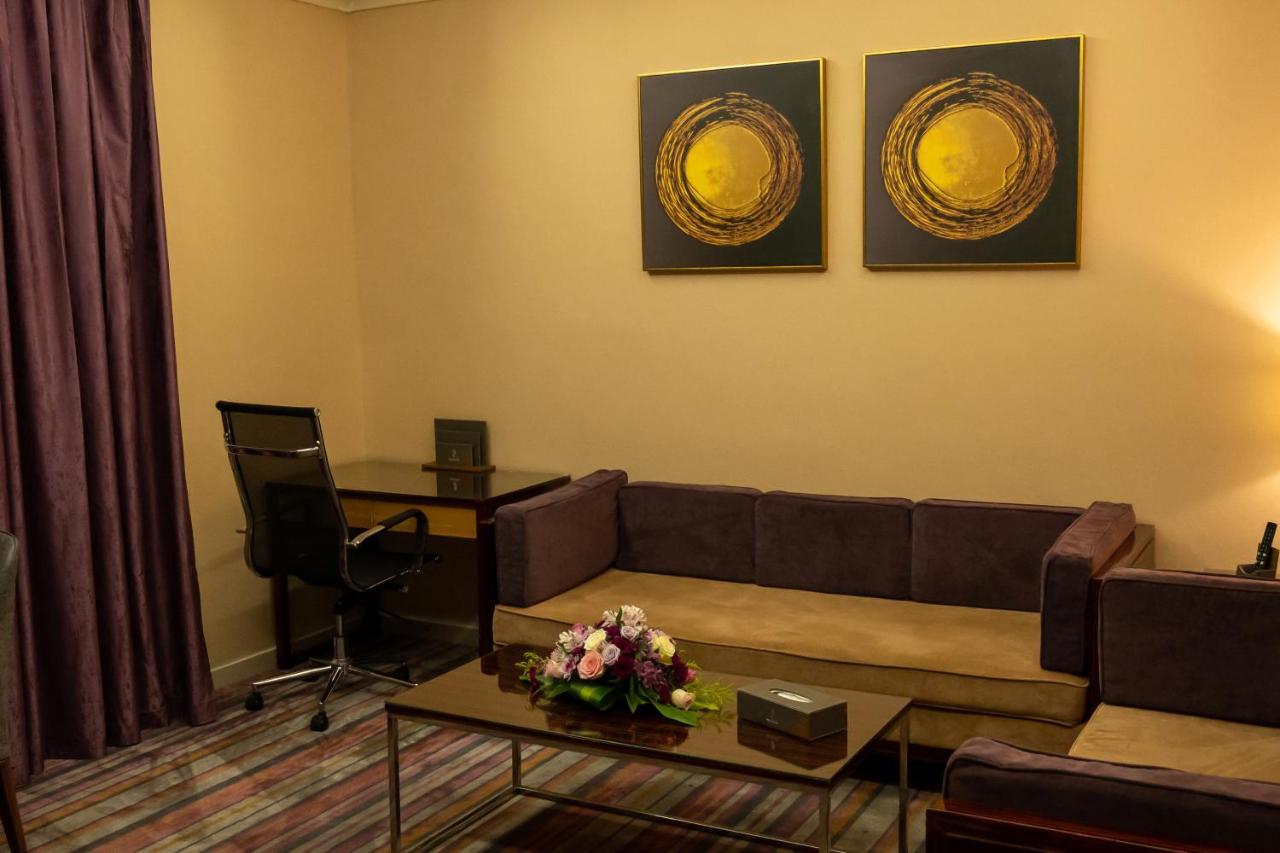 Elite Served Apartments Джеда Екстериор снимка