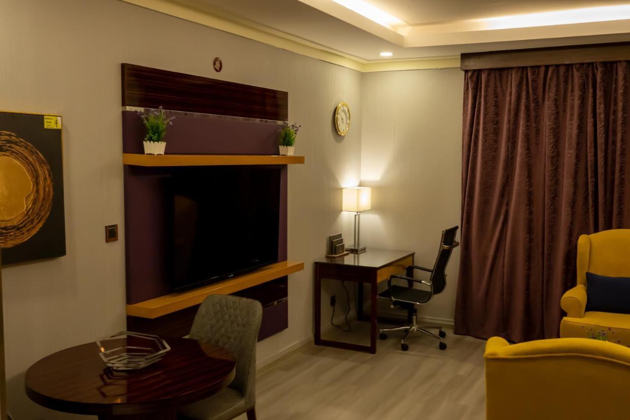 Elite Served Apartments Джеда Екстериор снимка